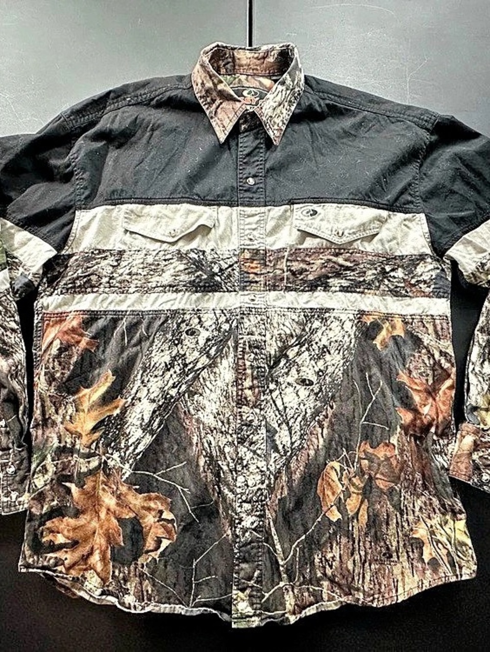 Mossy Oak Western by Roper Camo Button Up hunting Shirt Size L